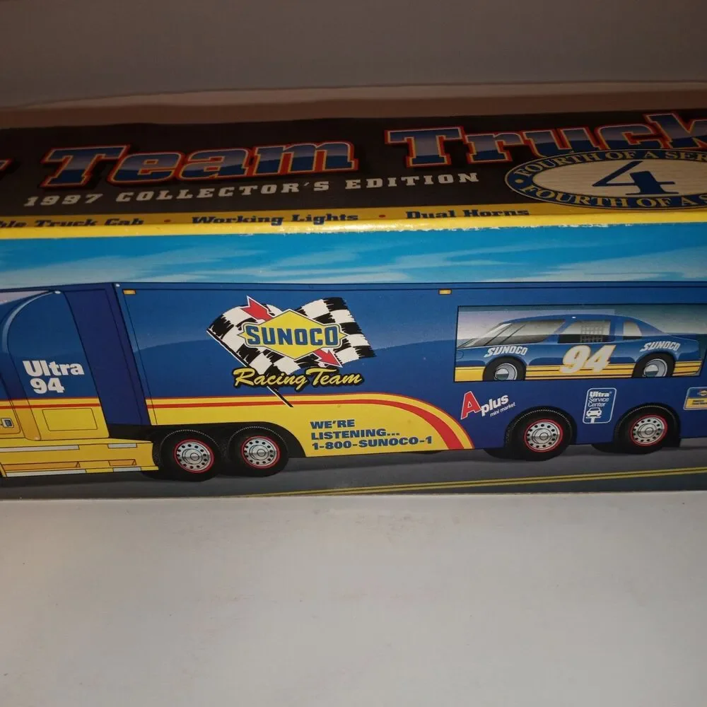 Sunoco Racing Team Truck 1997 Collector's Edition 4th in series Vintage Toy New
